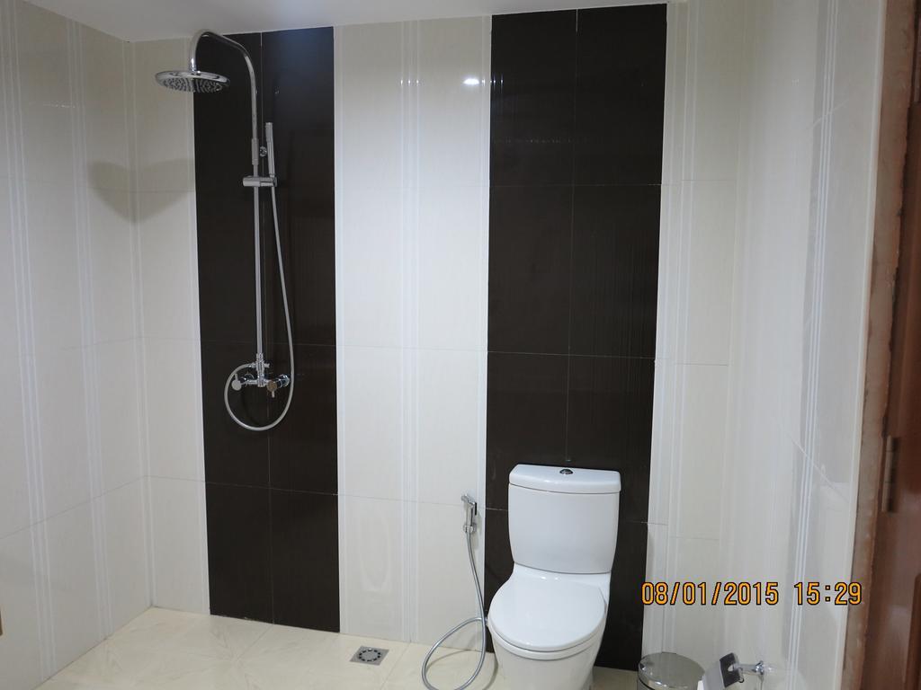 Su Tine San Royal Palace Hotel Bagan Kamer foto