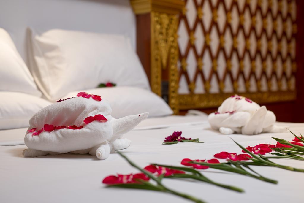 Su Tine San Royal Palace Hotel Bagan Buitenkant foto
