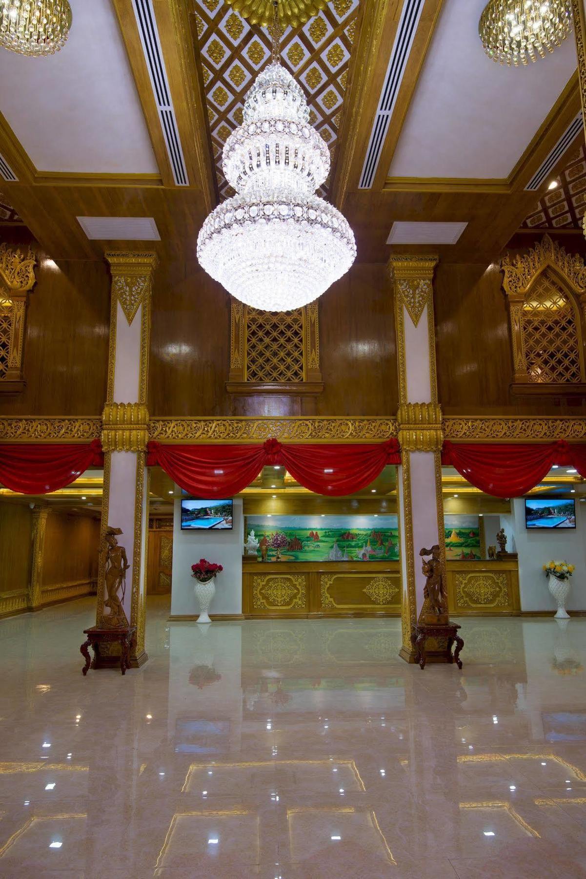 Su Tine San Royal Palace Hotel Bagan Buitenkant foto