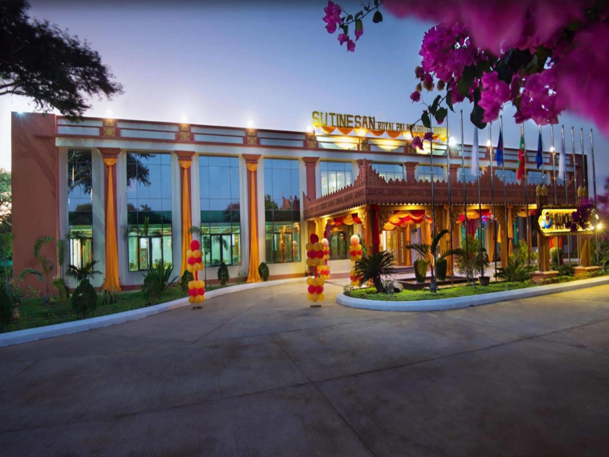 Su Tine San Royal Palace Hotel Bagan Buitenkant foto